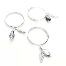 BAGUE BRELOQUES PLUME ET KEISHI - ARGENT