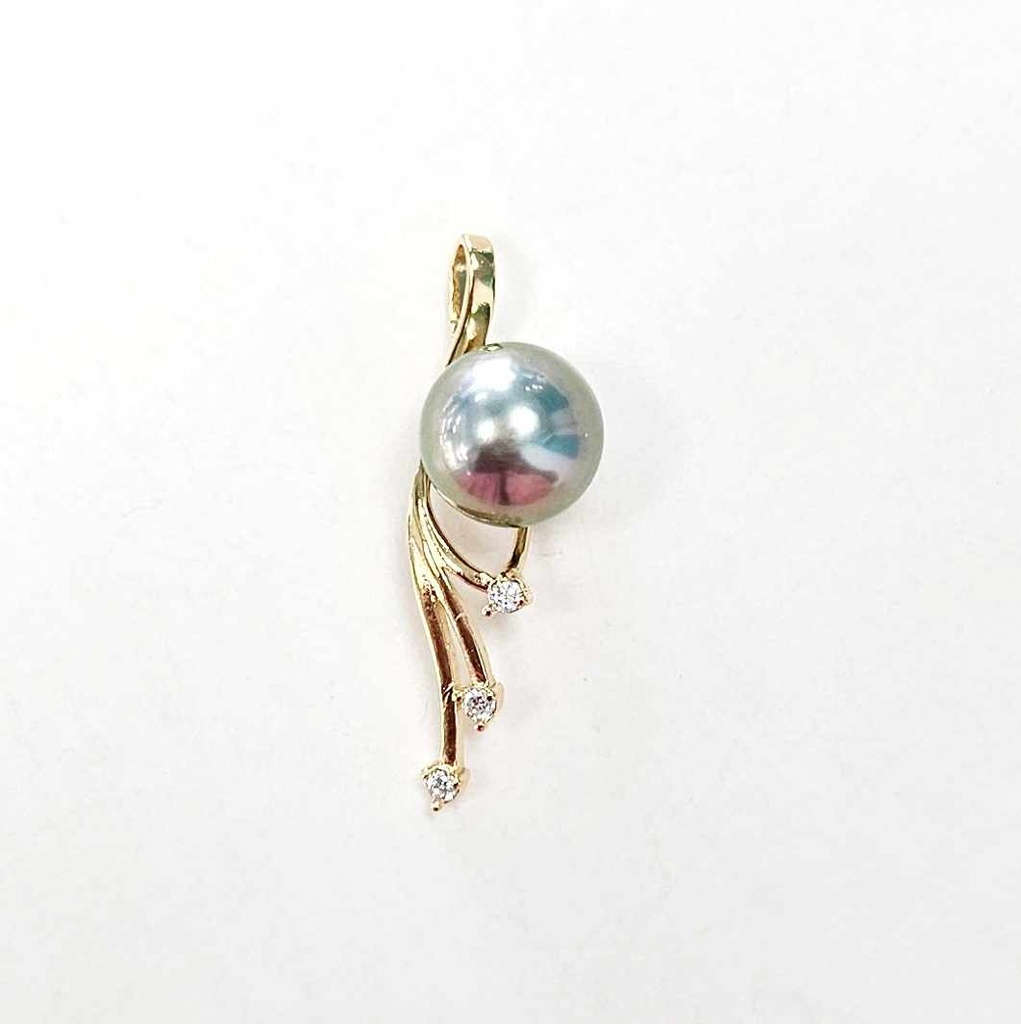 Pendentif plaqué or 3 zircons Perle de Tahiti