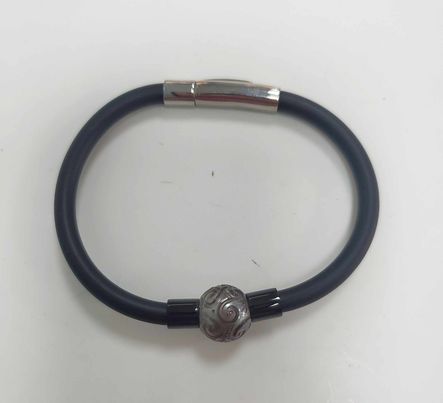 BRACELET HOMME  CAOUTCHOUC  + PERLE