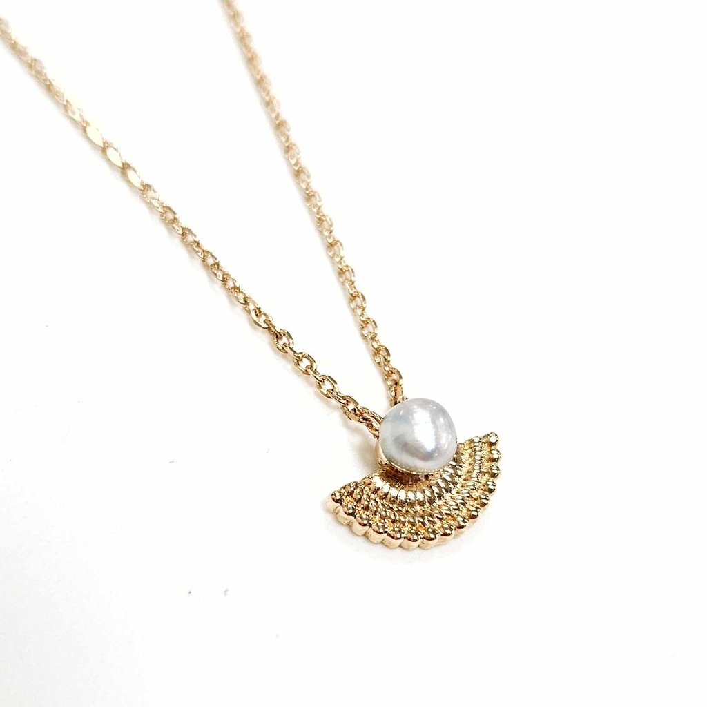 COLLIER EVENTAIL ET KEISHI