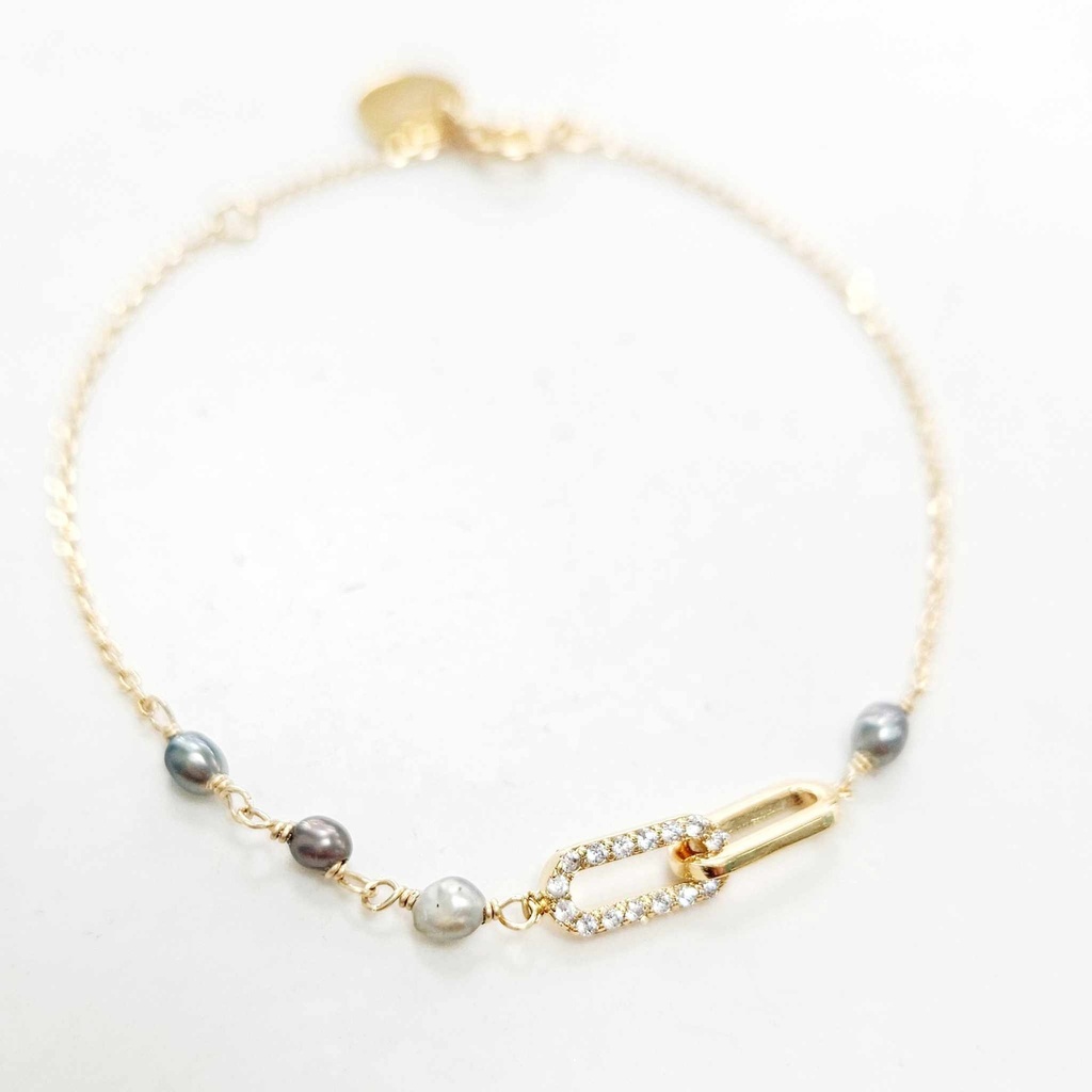 Bracelet plaqué or 2 RECTANGLES zircons+ 4 KEISHIS