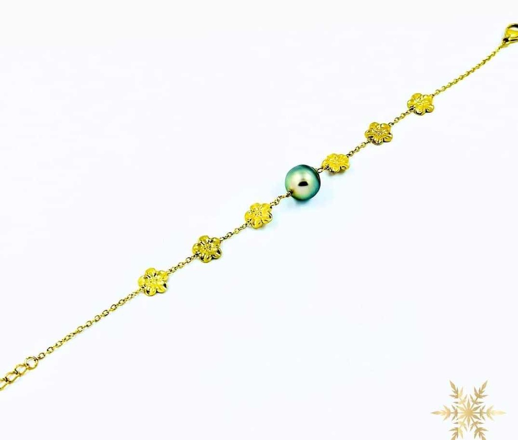 BRACELET 6 FLEURS ET PERLE - ACIER DORE