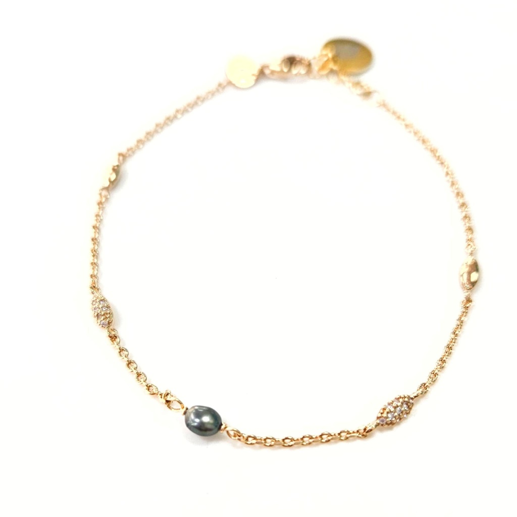 Bracelet plaqué or et zircons + 1 keishi