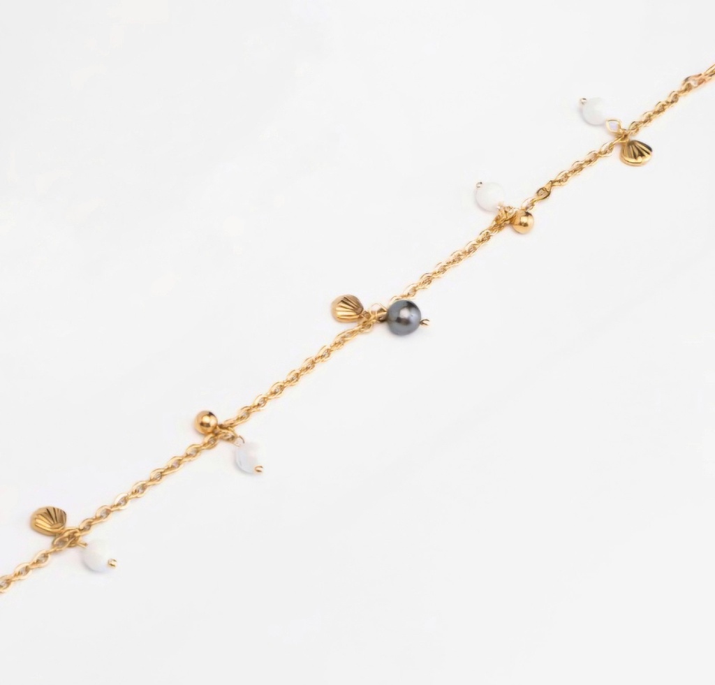 CHAINE DE CHEVILLE SHELL NACRES RONDES ET 1 PERLE - ACIER DORE