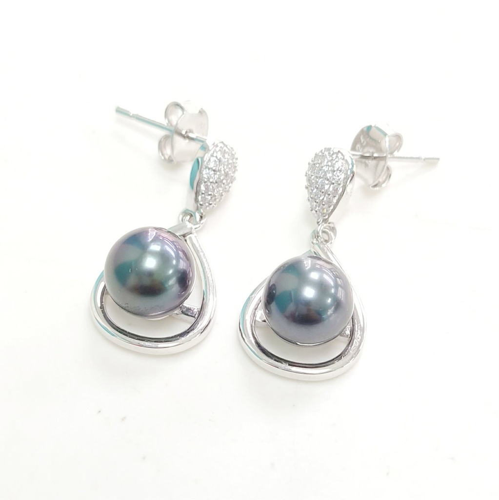 Boucles d'oreilles en argent rhodié, zircons et perle