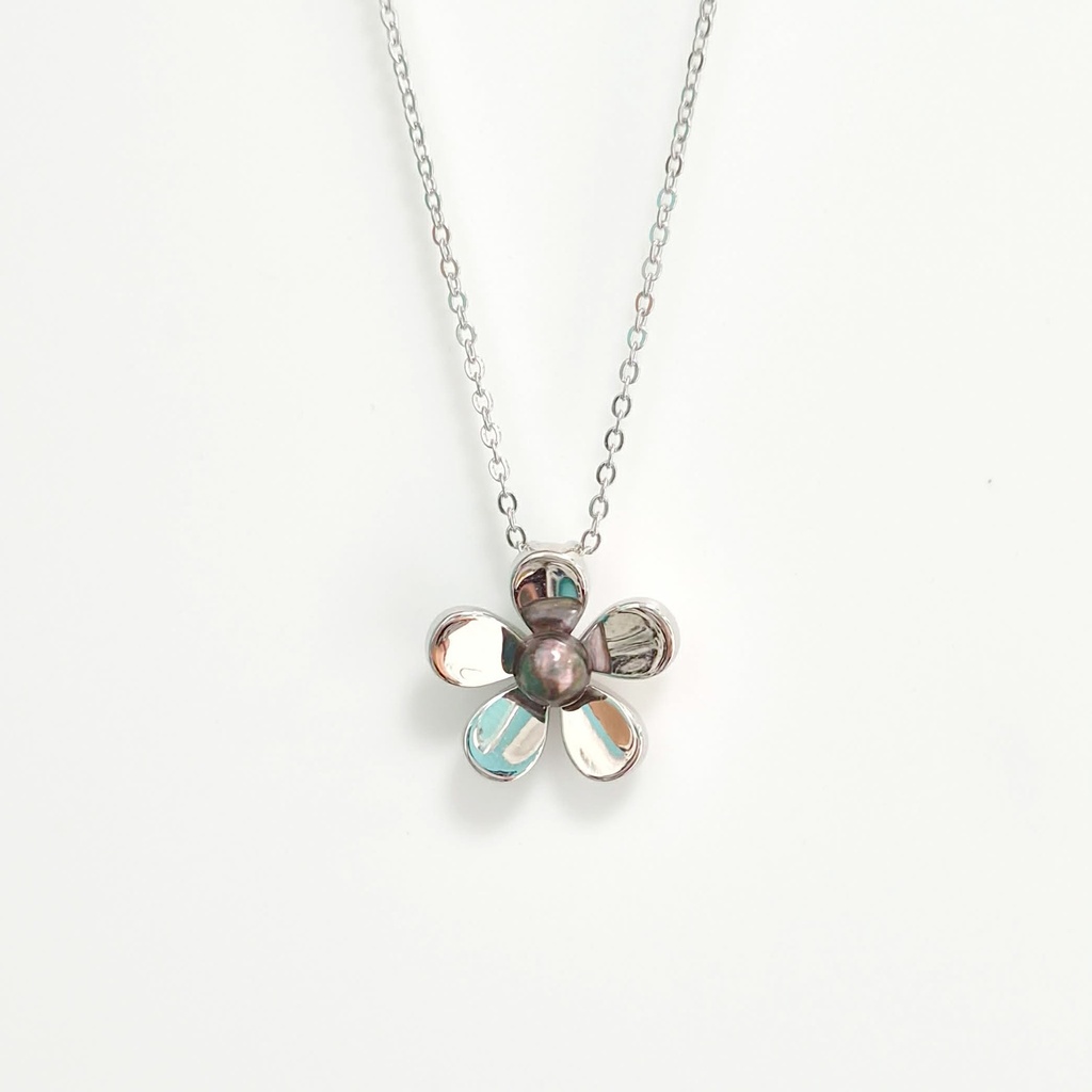 COLLIER ARGENT FLEUR 5 PETALES ET 1 KEISHI