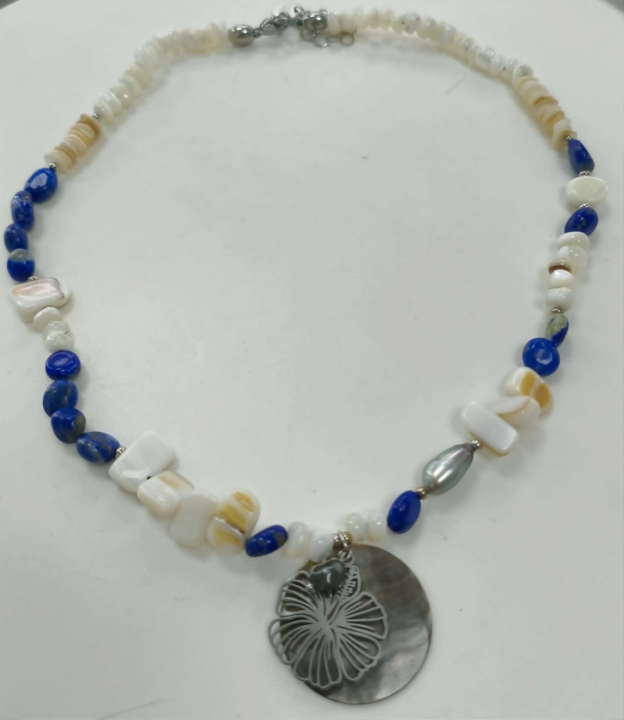 Collier en acier gris hibiscus + nacre + 2 keishis + lapis lazuli
