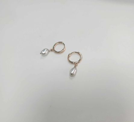 Mini créoles plaqué or keishis