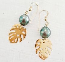 [BOAP2PJ] Boucles d'oreilles Petite APE Perles de Tahiti - plaqué or