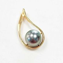 [P6] Pendentif plaqué or goutte avec perle de tahiti