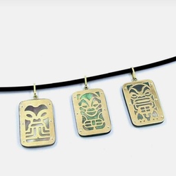 [TKO31] PENDENTIF TIKI RECTANGLE 2.5cm - NACRE ET OR 18CT