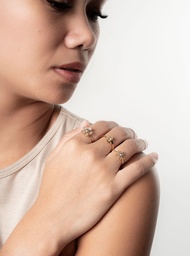 Bague plaqué or fleur évidée et 1 Keishi