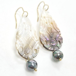 [BONG] Boucles d'oreilles acier doré nacre gravée + perle
